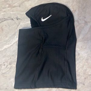Nike Pro Hyperwarm Hood